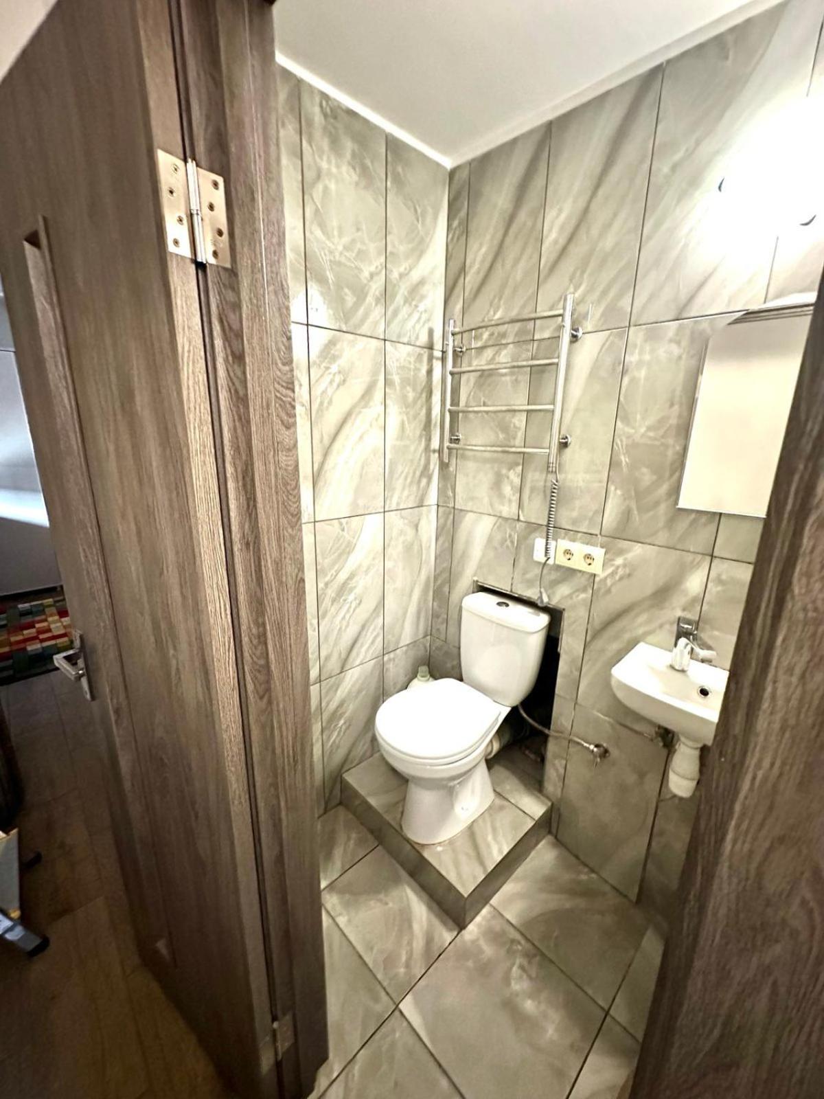Личаківська 4 Leilighet Lviv Eksteriør bilde