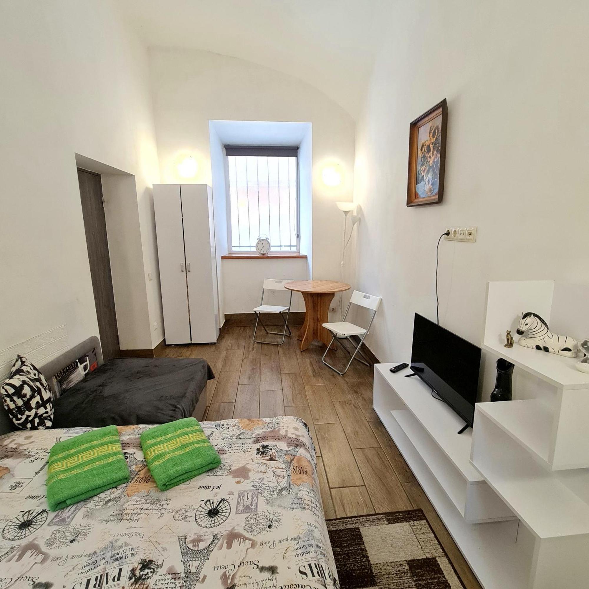 Личаківська 4 Leilighet Lviv Eksteriør bilde